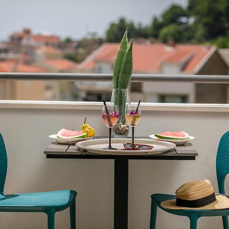 Sea View Ela Apartments Podgora Eksteriør bilde