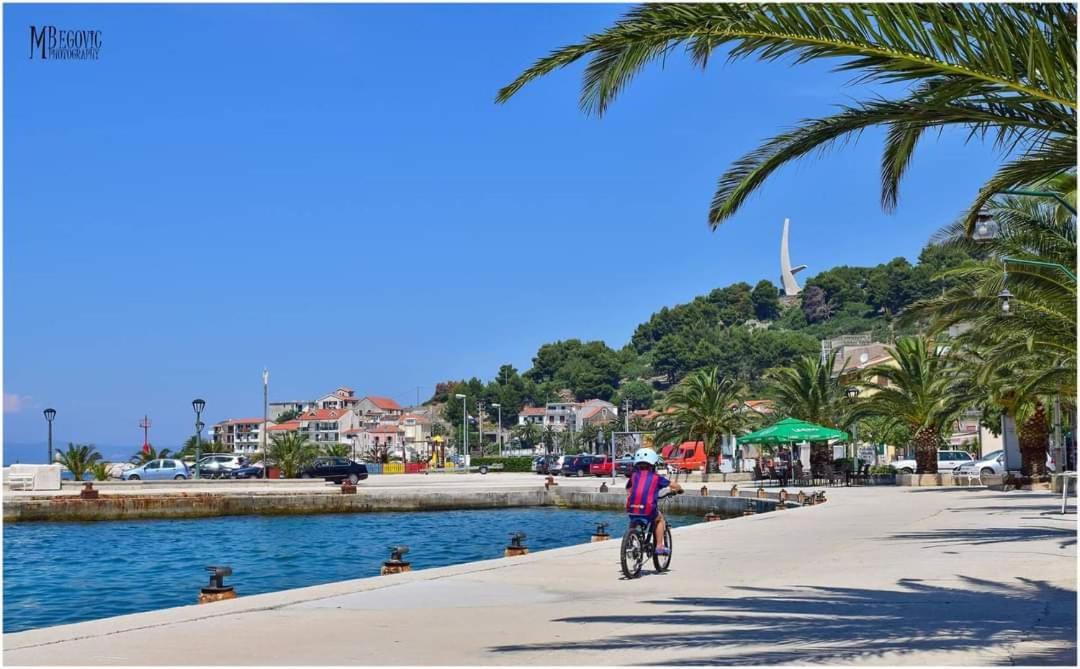 Sea View Ela Apartments Podgora Eksteriør bilde