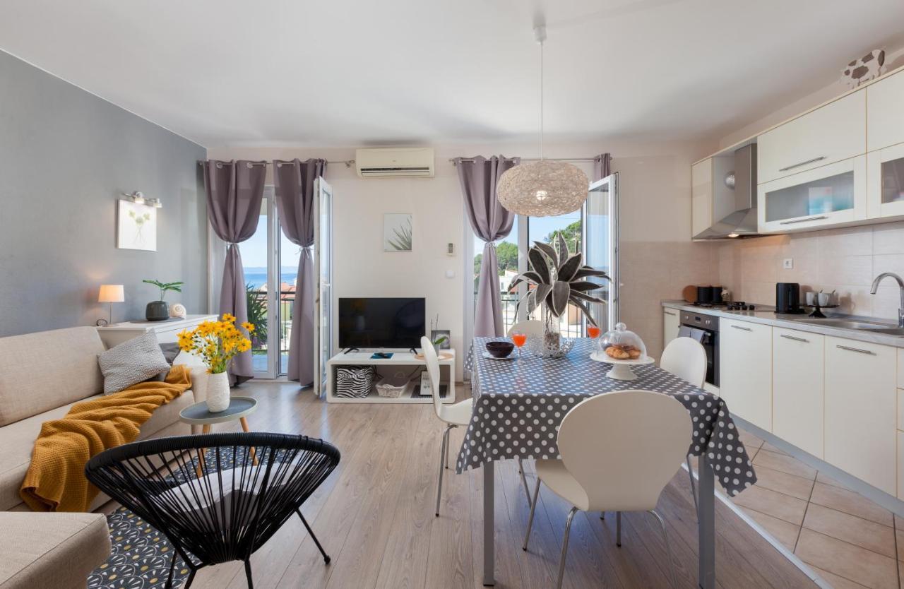 Sea View Ela Apartments Podgora Eksteriør bilde