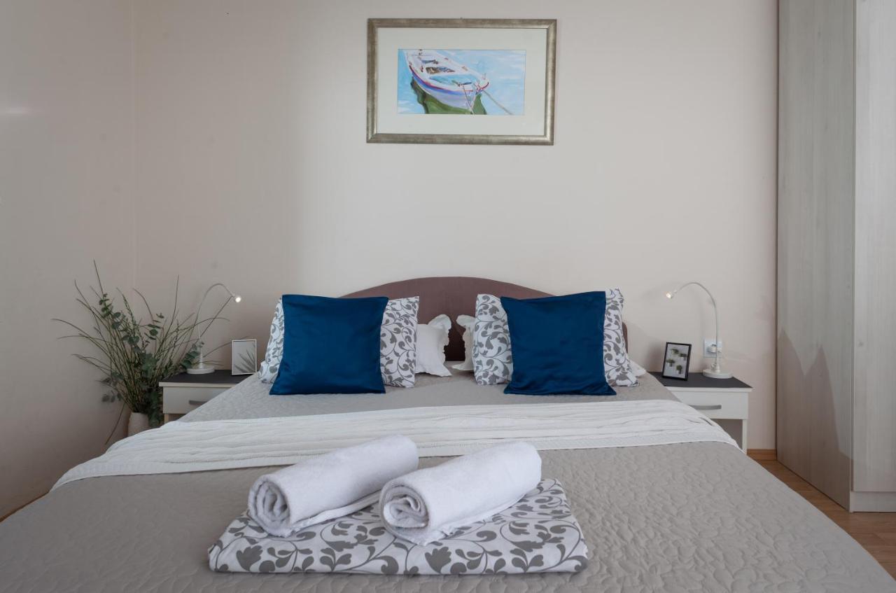 Sea View Ela Apartments Podgora Eksteriør bilde