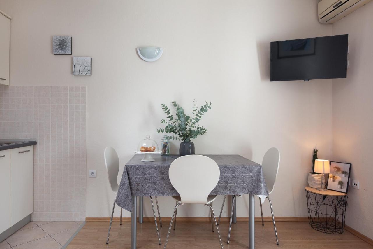 Sea View Ela Apartments Podgora Eksteriør bilde